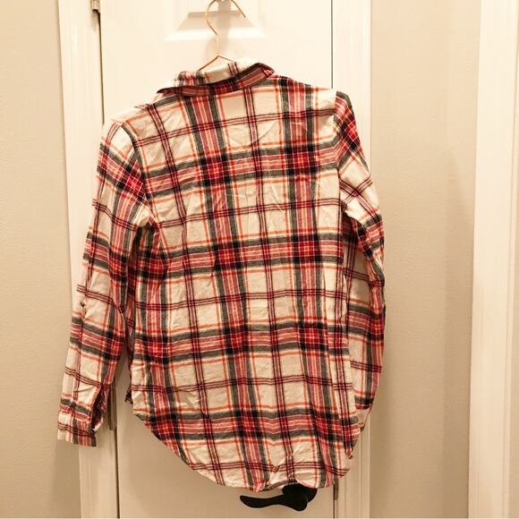 Takara button front v neck plaid flannel top size small - Picture 2 of 7